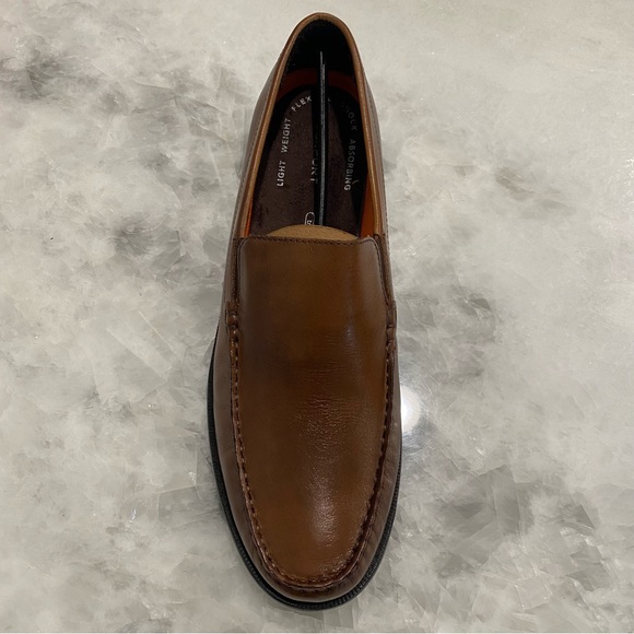 NEW 11.5 Rockport Men’s Slip On Brown Loafer Shoes - Men gift idea